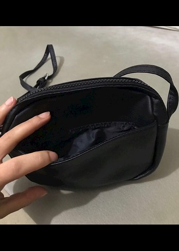 Siyah Minimalist Deri Kadın Çantası - Görsel 2