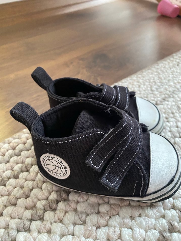 Unisex Bebek Siyah Cırt Cırtlı İlk Adım Ayakkabısı - Görsel 4