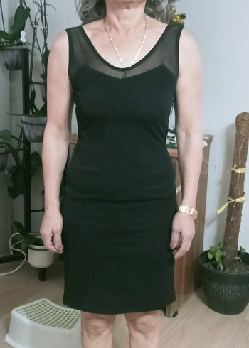 Kolsuz Siyah Midi V Yaka Elbise - Görsel 2