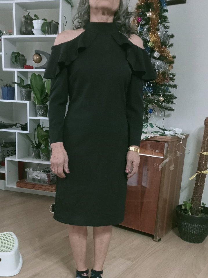 Uzun Kollu Fırfırlı Siyah Midi Kalem Elbise - Görsel 2