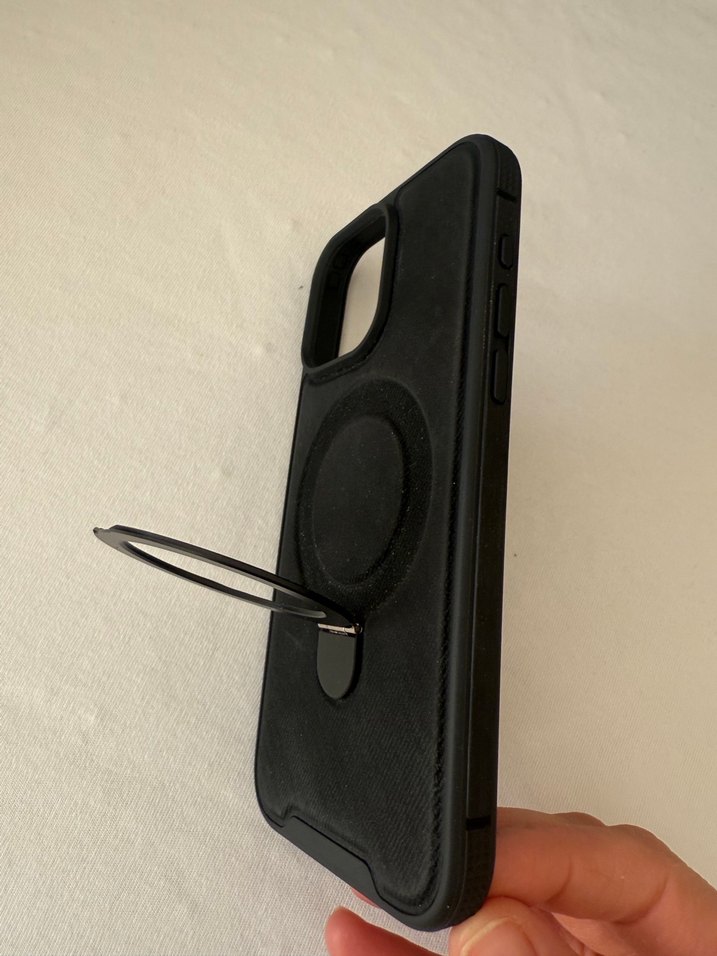 Kilitli Siyah Gotik Telefon Kılıfı iPhone 11 - Görsel 3