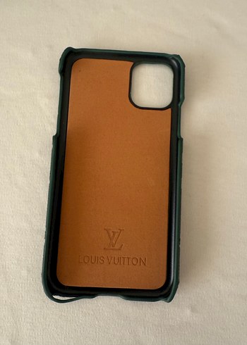 Koyu Yeşil Tokalı Telefon Kılıfı iPhone 11 - Görsel 3