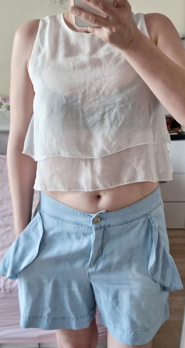 Quzu Crop Beyaz Şifon Kat Kat Bluz S-36 - Görsel 2