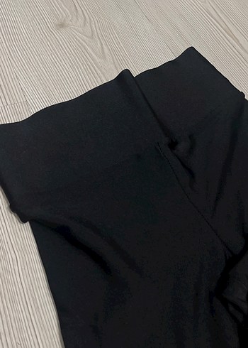 Siyah Elastik parlak kumaş Spor Tayt - Görsel 2