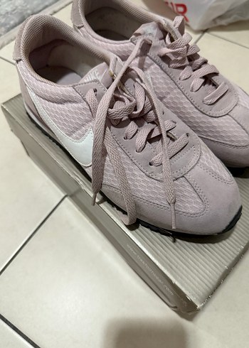 Nike Pembe Dolgu Topuklu Bağcıklı Sneakers - Görsel 6