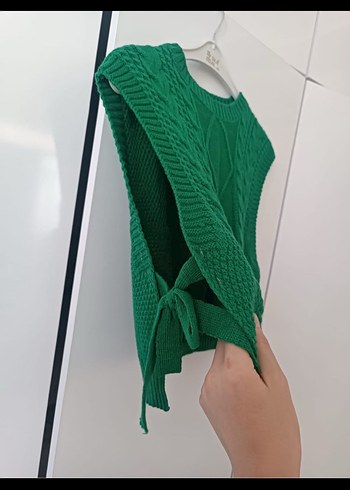 Yeşil Örgü Kolsuz Bohem Kadın Süveter - Görsel 3