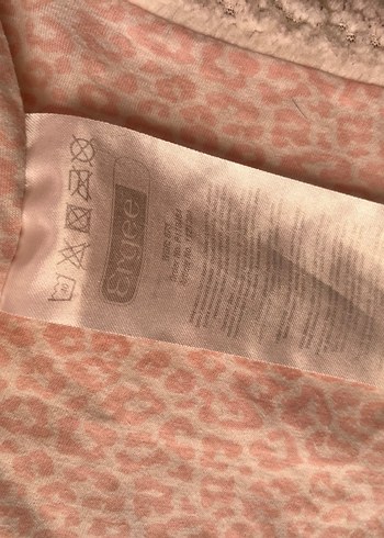 Kız Çocuk Kapüşonlu Beyaz Kürklü Mont - Görsel 9