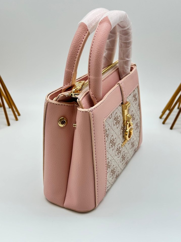 Şıklığın ve Rahatlığın Pembe Mini Çantası — görsel 11/15