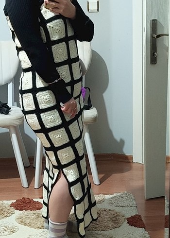 Kadın Siyah Beyaz Kareli Uzun Triko Elbise - Görsel 2