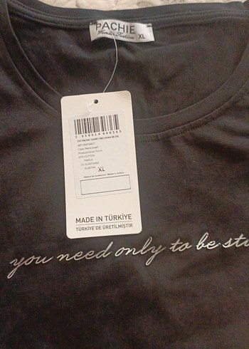 Siyah Kadın Baskılı Kısa Kollu Tişört - Görsel 2