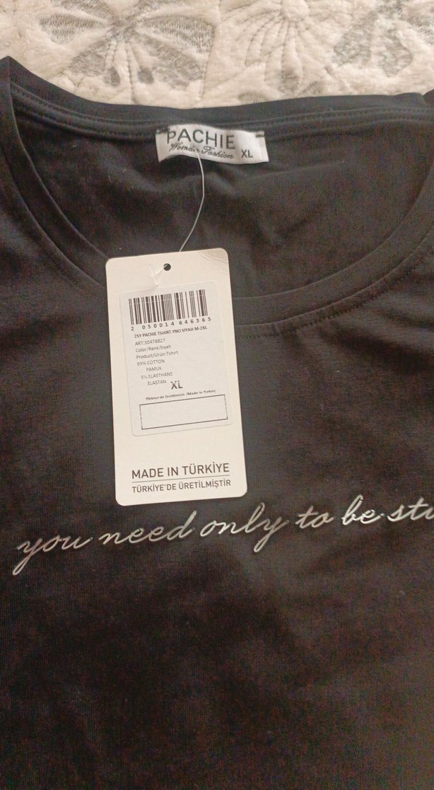 Siyah Kadın Baskılı Kısa Kollu Tişört - Görsel 2