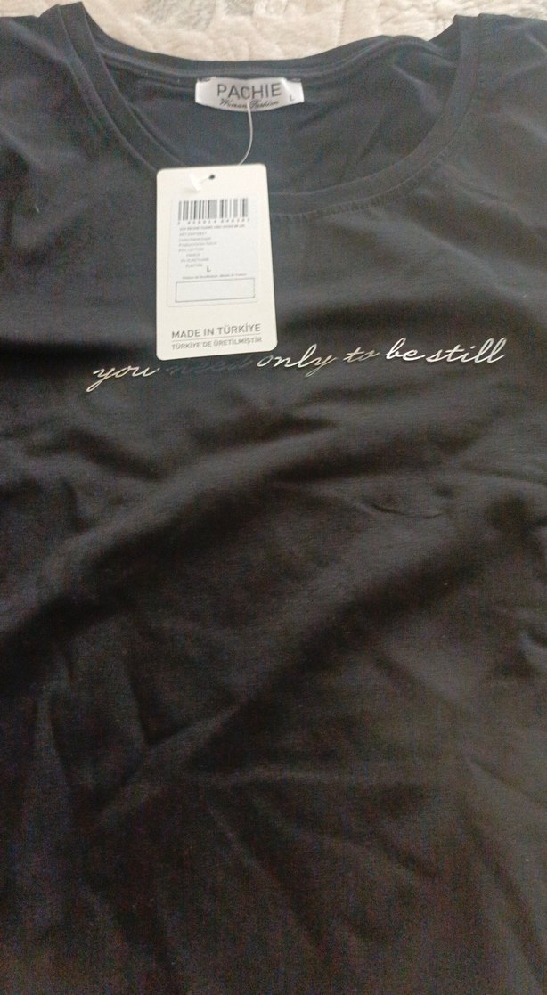 Siyah Baskılı Kısa Kollu Kadın Tişört - Görsel 3