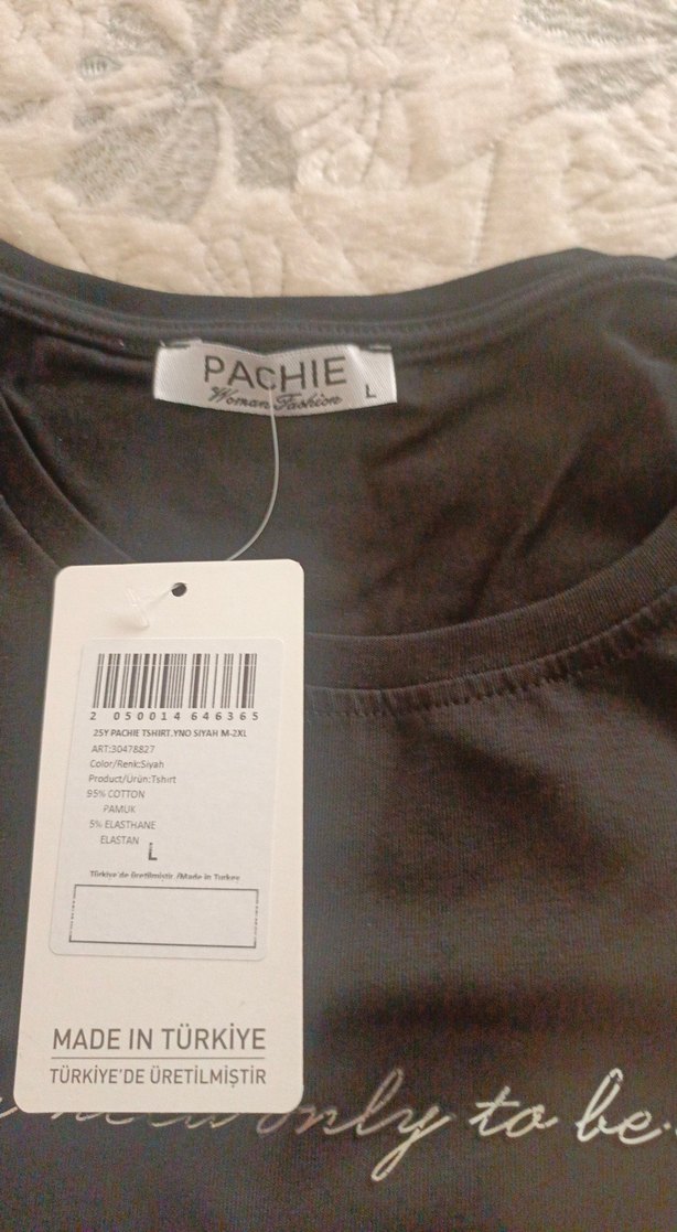 Siyah Baskılı Kısa Kollu Kadın Tişört - Görsel 2