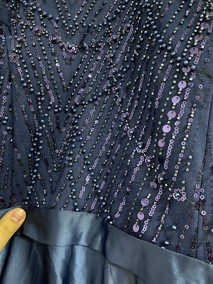 Uzun Kollu Mavi Nakışlı Abiye Elbise - Görsel 2