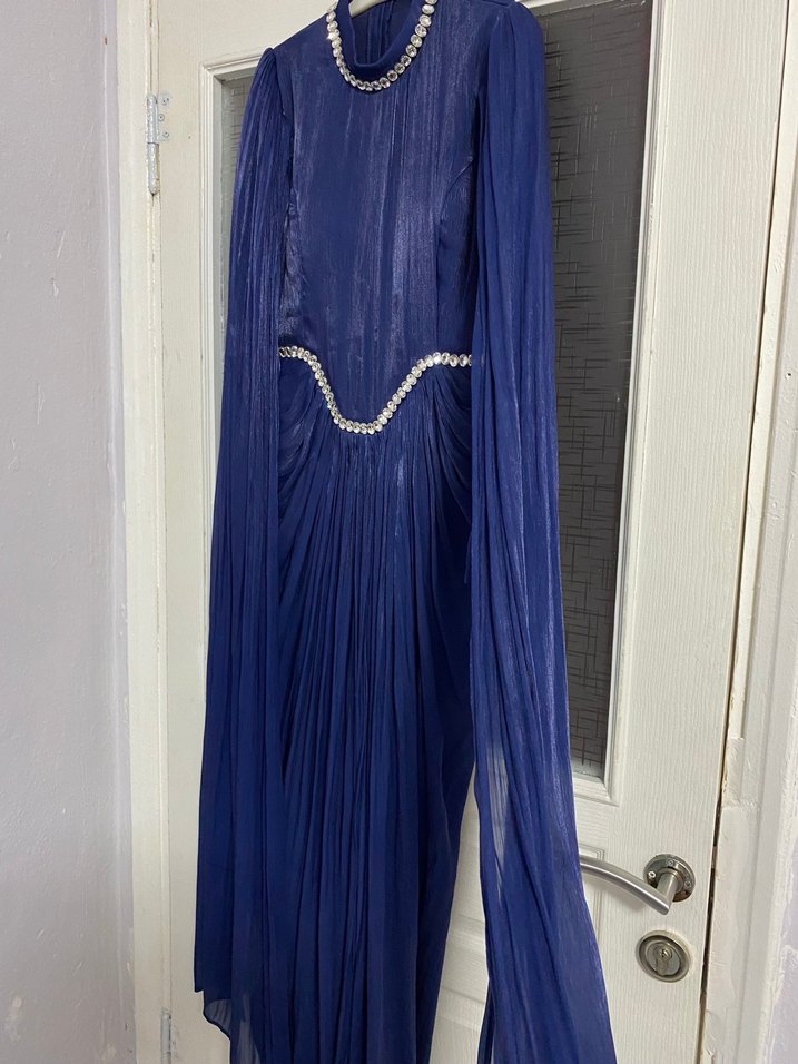 Uzun Parlak Lacivert Drapeli Abiye Elbise - Görsel 2