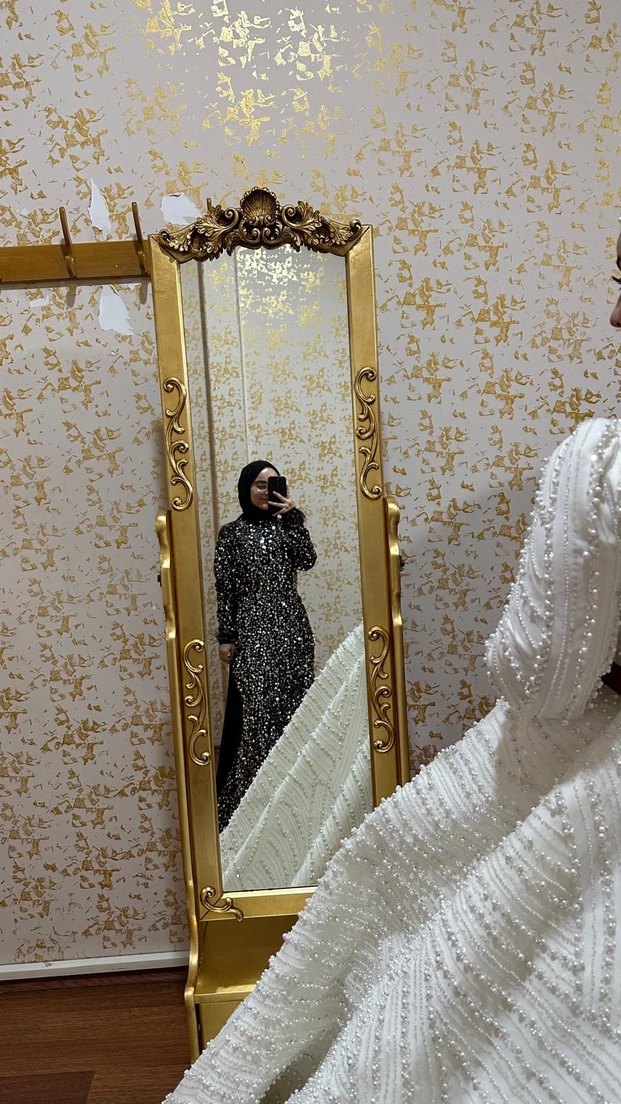 Kadın Pullu siyah abiye - Görsel 3