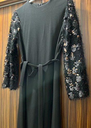 Siyah Kadın Uzun Kollu Kürklü Elbise - Görsel 5