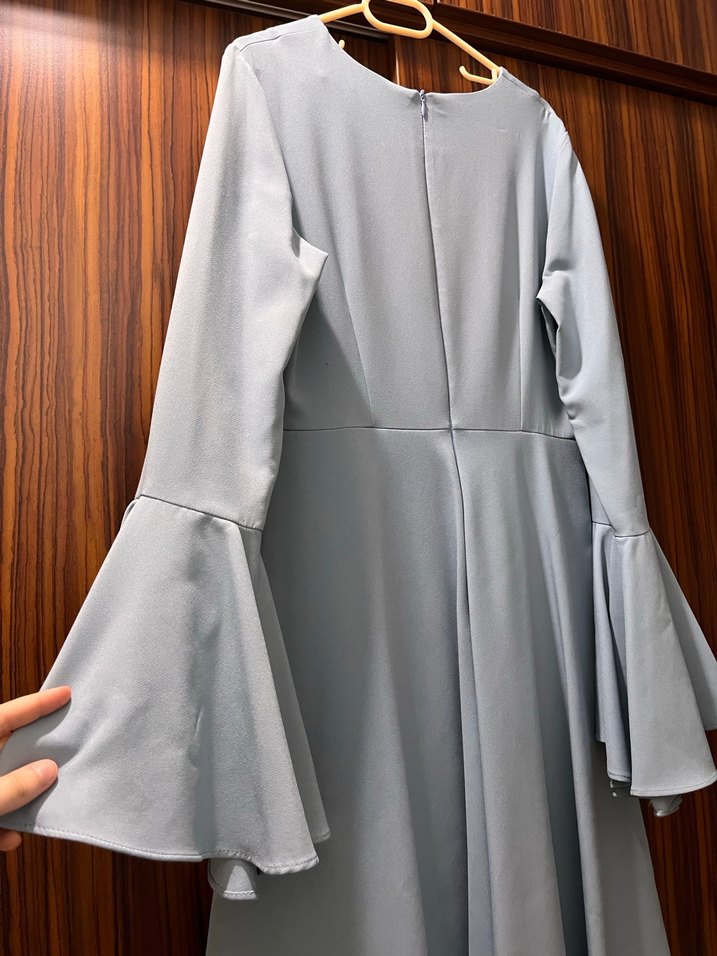 Mavi Uzun Kollu Volanlı Uzun Elbise - Görsel 5