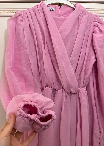 Pembe V Yakalı taşlı kemerli Uzun Keten Elbise - Görsel 4