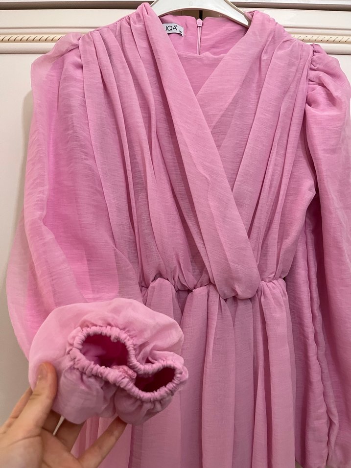 Pembe V Yakalı taşlı kemerli Uzun Keten Elbise - Görsel 4