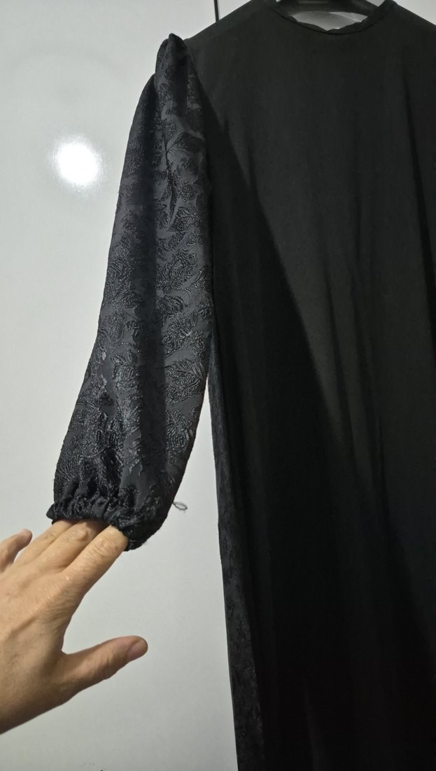 Uzun Siyah Gotik Kadın Elbise - Görsel 2