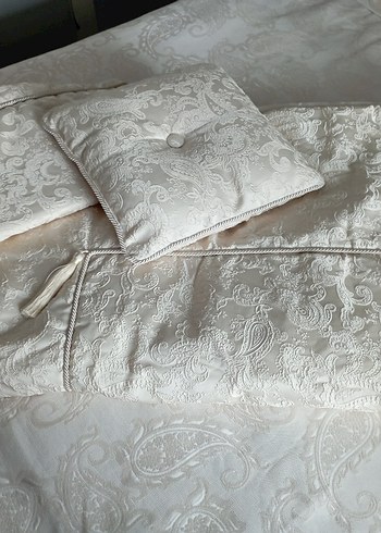 İşlemeli Beyaz Yastık, Yastık Kılıfı ve Yatak örtüsü - Görsel 2