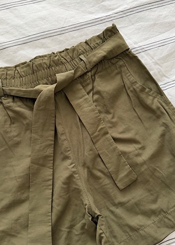 Kemerli Haki Keten Mini Şort - Görsel 2