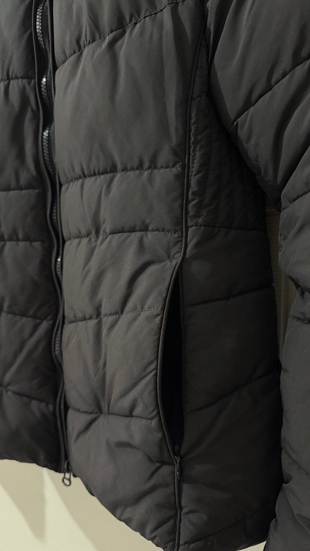 Siyah Fermuarlı Kadın Kaz Tüyü Kışlık Mont - Görsel 4