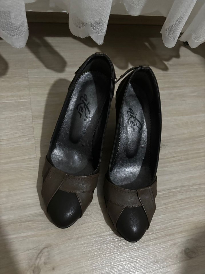 Kahverengi Tokalı Stiletto Topuklu Kadın Ayakkabı - Görsel 2