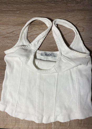 Kadın Beyaz Kolsuz Crop - Görsel 3