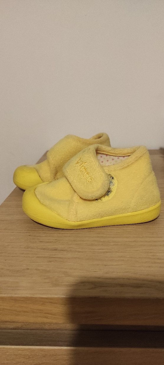 Vicci Sarı Sıcak Terlik Velcro Bantlı - Görsel 4