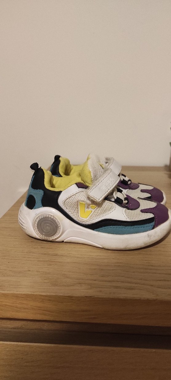 Vicco 22 numara Renkli Bağcıksız Spor Ayakkabı - Görsel 2