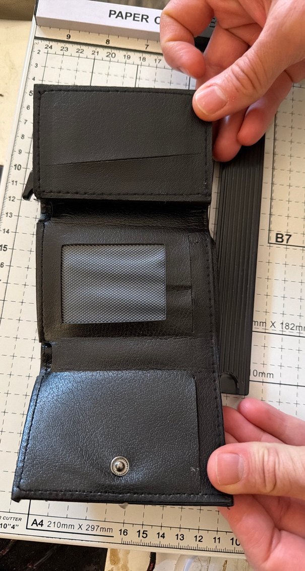 Siyah Baskılı Erkek Cüzdanı - Armani - Görsel 2