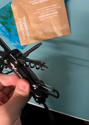 Siyah Çok Fonksiyonlu Katlanabilir Çakı - Görsel 3