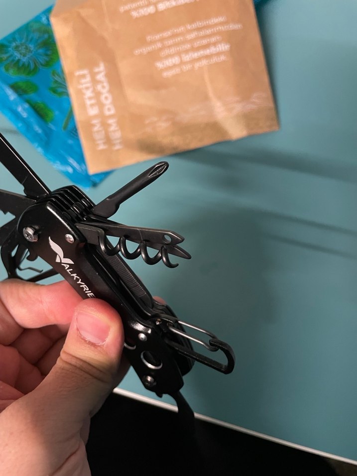 Siyah Çok Fonksiyonlu Katlanabilir Çakı - Görsel 3