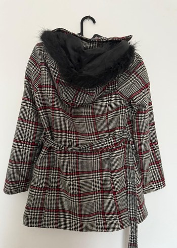 Kürk Detaylı Gri Ekose Kadın Kaban - Görsel 4