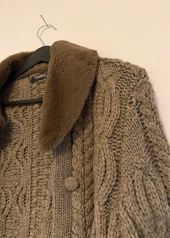 Boynu kürk hırka - Görsel 3