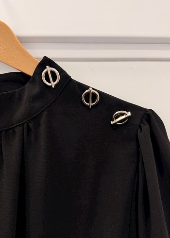 Düğmeli Siyah Uzun Kadın Elbise - Görsel 4