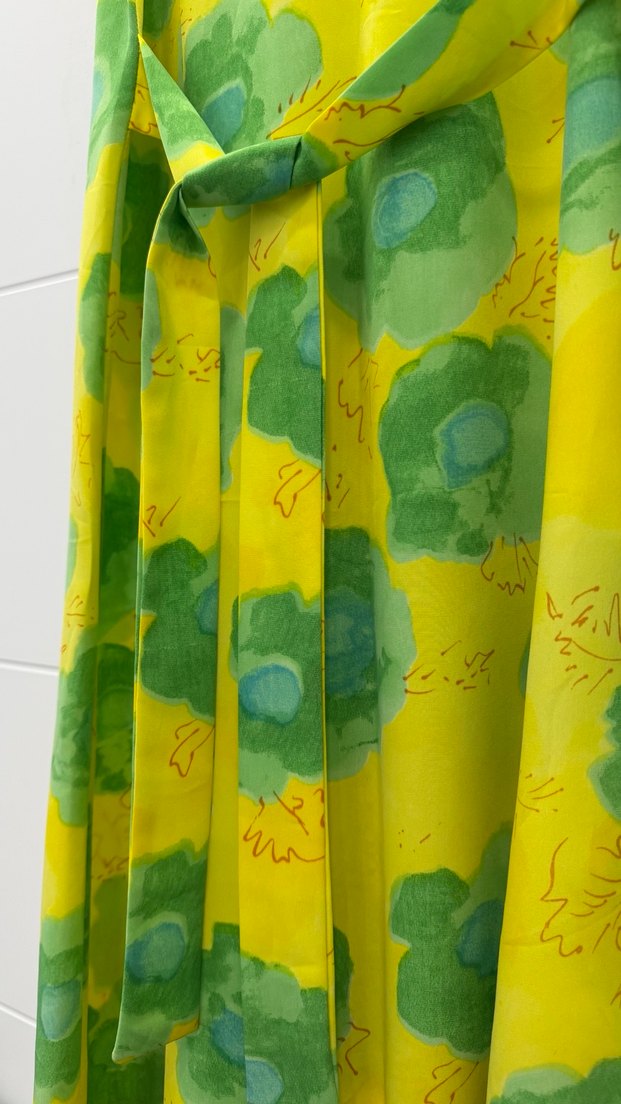 Sarı Çiçekli Uzun Düğmeli Bohem Elbise - Görsel 4