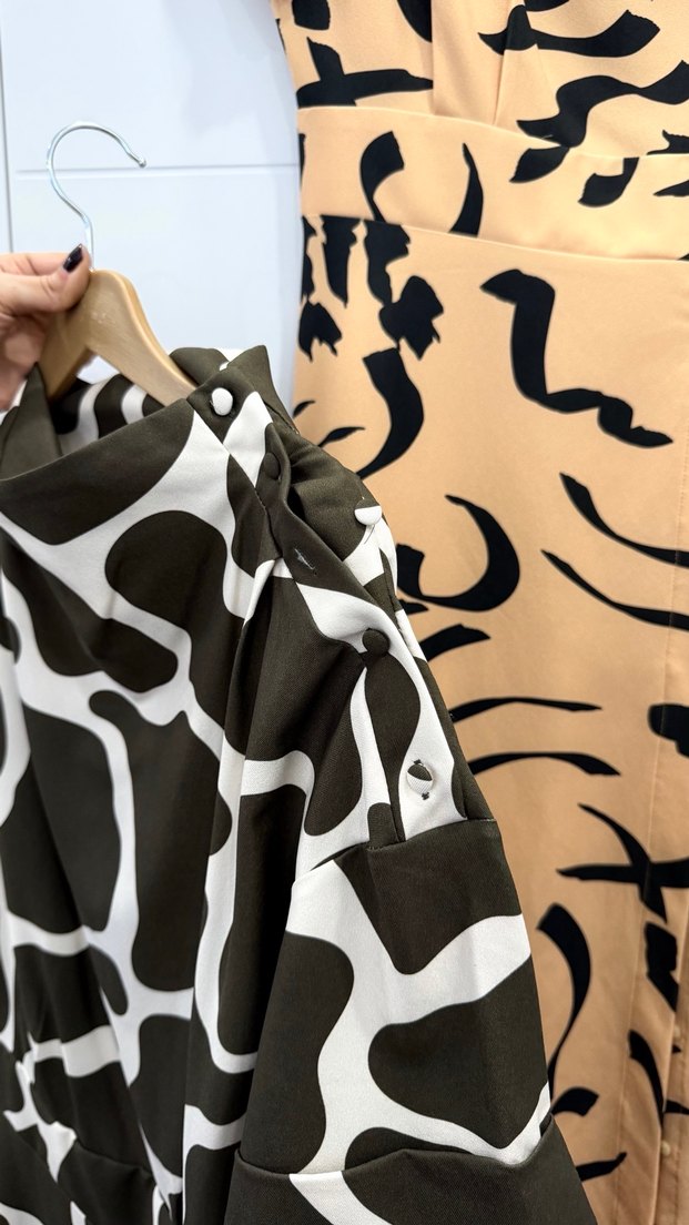 Drapeli Desenli Uzun Kahverengi Elbise - Görsel 3