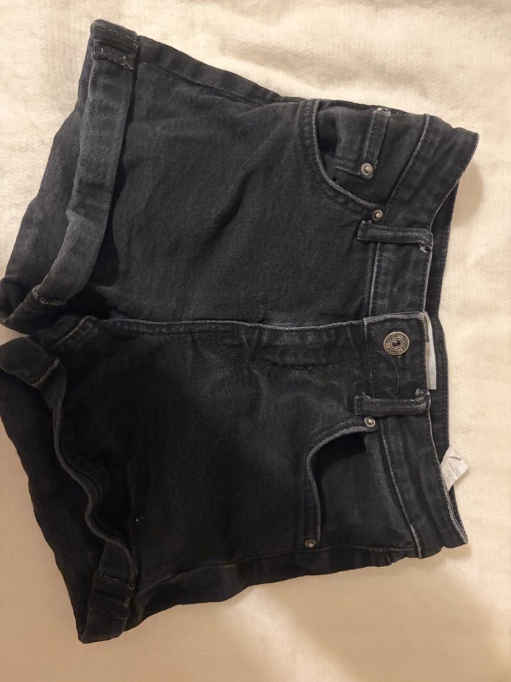 Siyah Mini Denim(Kot) Şort - Görsel 2