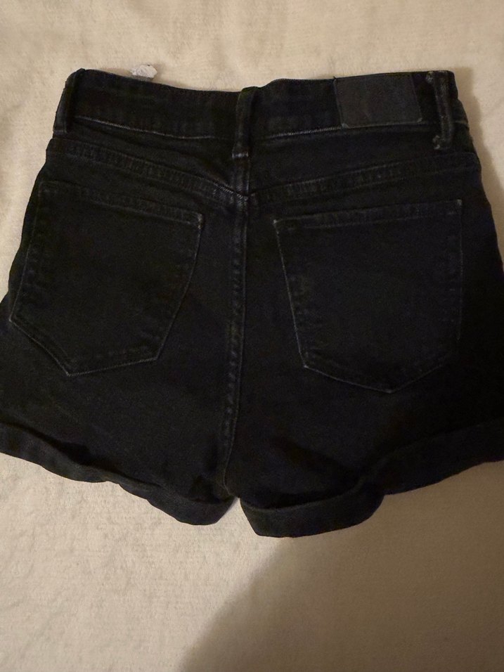 Siyah Mini Denim(Kot) Şort - Görsel 3