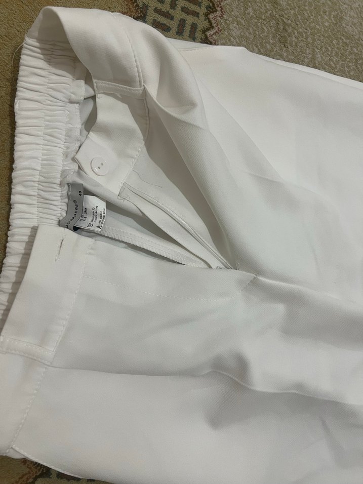 Beyaz kemerli pantolon - Görsel 4