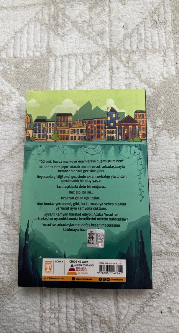 Mağarada Tek Başına - Nehir Aydın Gökduman - Görsel 2