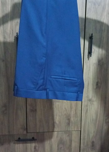 Erkek Koyu Mavi Düğmeli Takım Elbise - Görsel 4