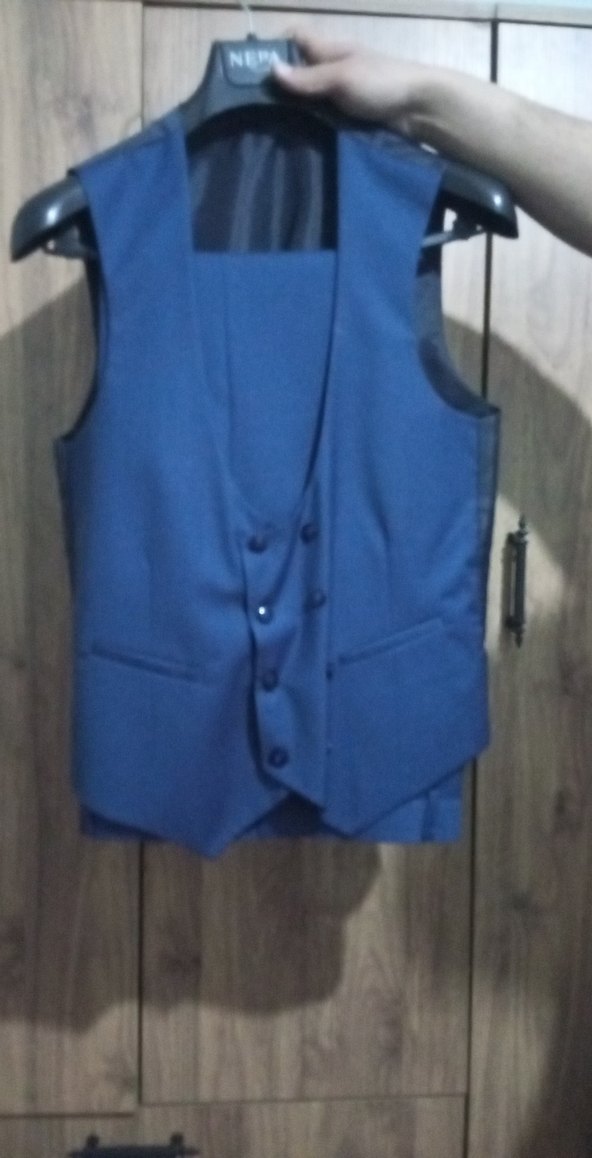 Erkek Koyu Mavi Düğmeli Takım Elbise - Görsel 2