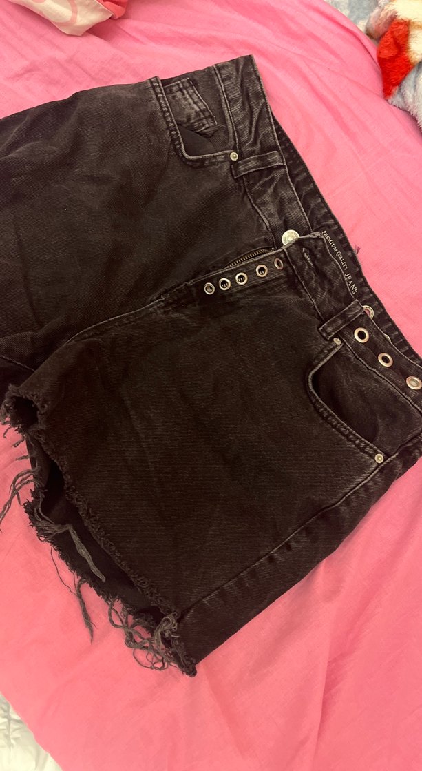 Düğmeli Siyah Denim Şort - Görsel 3