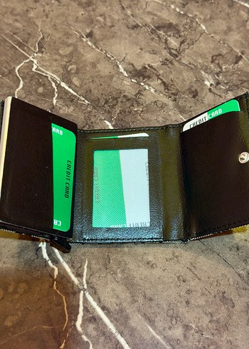 Mekanizmalı Gucci Cüzdan - Görsel 3