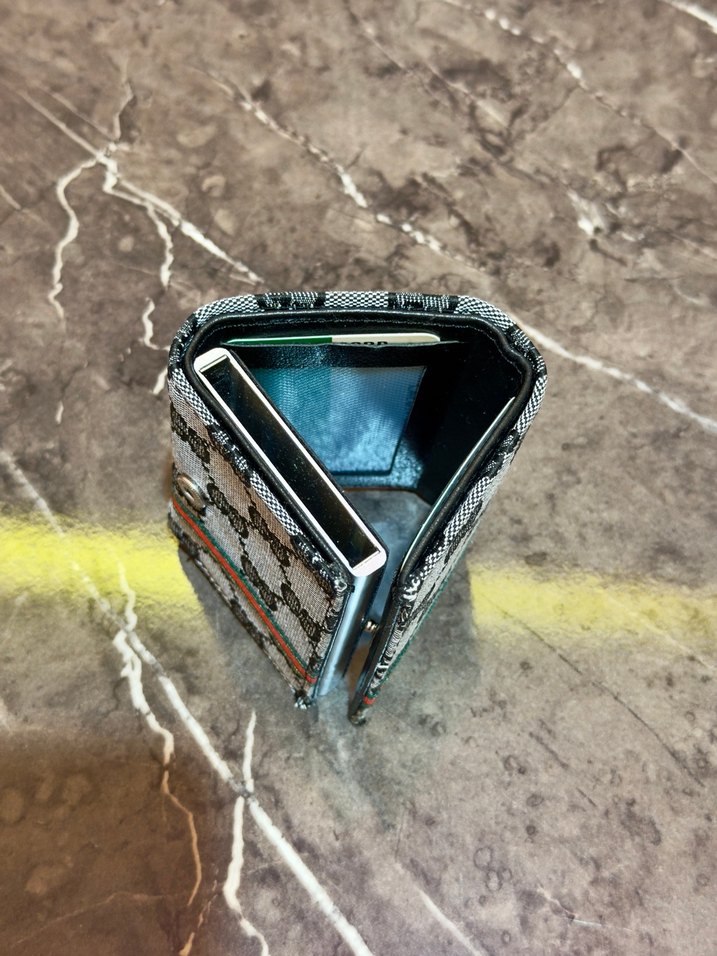 Mekanizmalı Gucci Cüzdan - Görsel 2