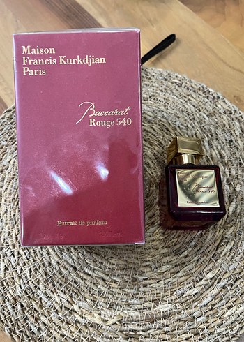 Maison Francis Kurkdjian Baccarat Rouge 540 Kadın Parfümü - Görsel 5